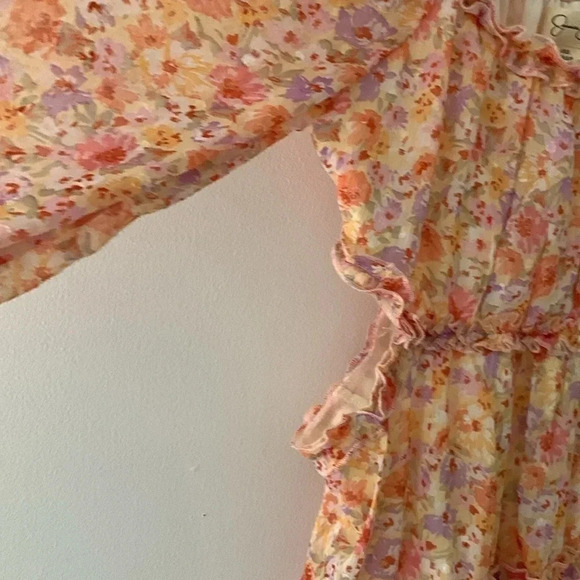 Jessica Simpson Floral Mini Dress Dolman Sleeve Cut Out Sides Size Small NWT - Picture 5 of 8